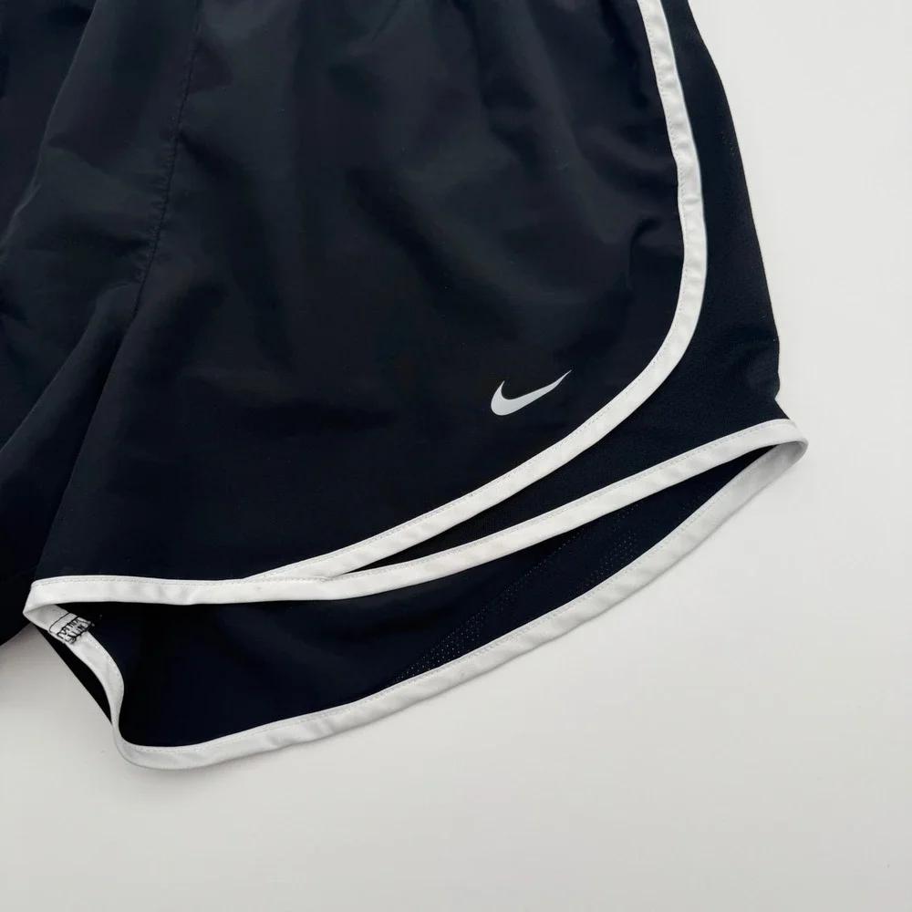 Nike M Dri-FIT Tempo Running Shorts Black White‎ Womens Medium